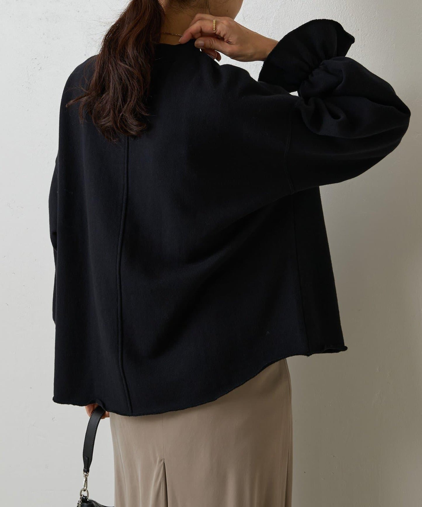 袖口荷葉邊衛衣