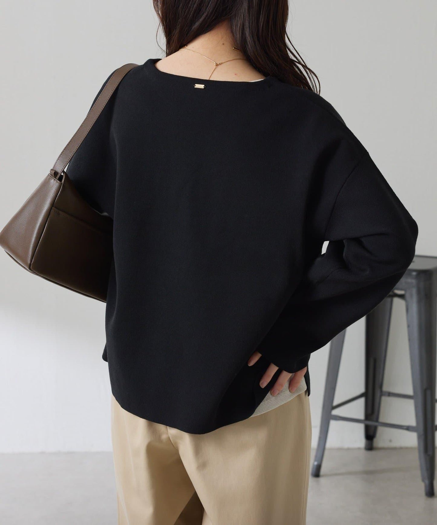 【顯瘦◎】V領巴斯克針織衫