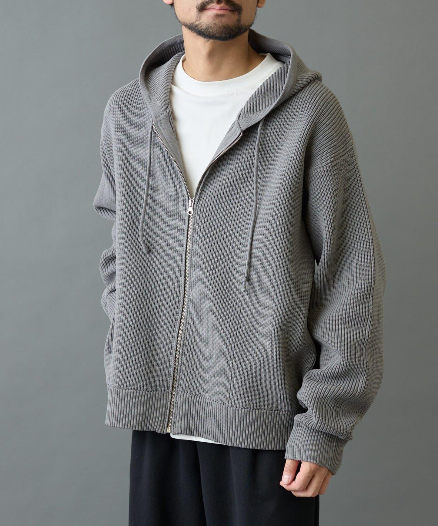 科技針織拉鍊連帽衫