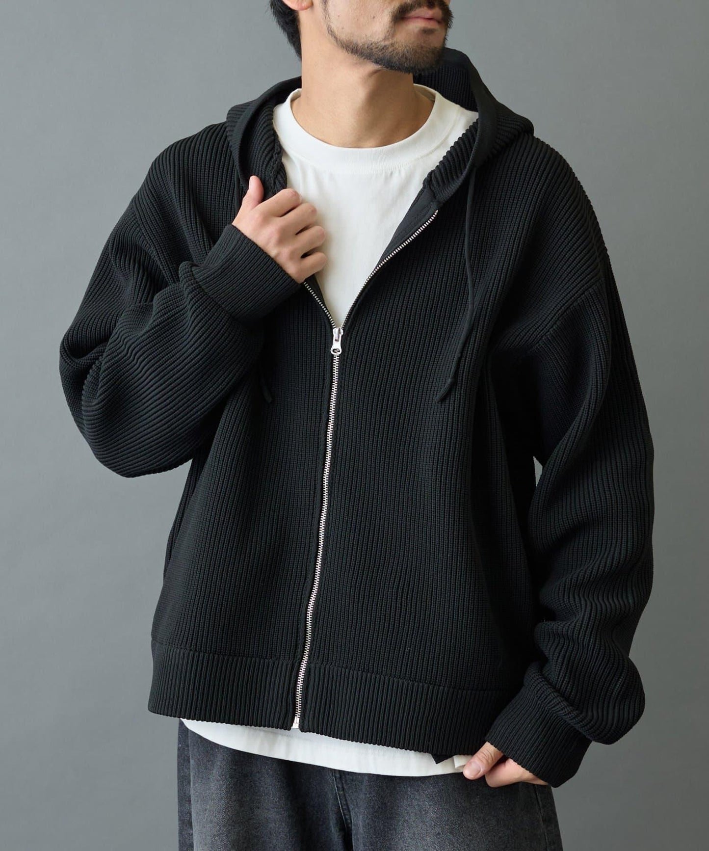 科技針織拉鍊連帽衫