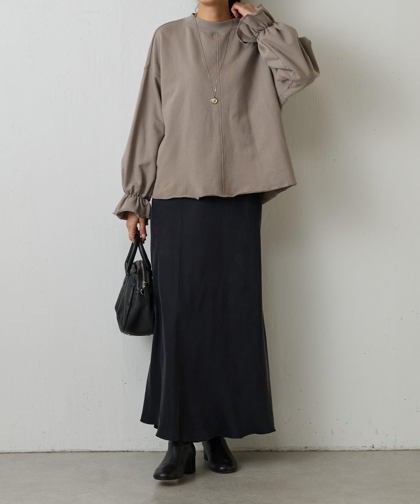 袖口荷葉邊衛衣