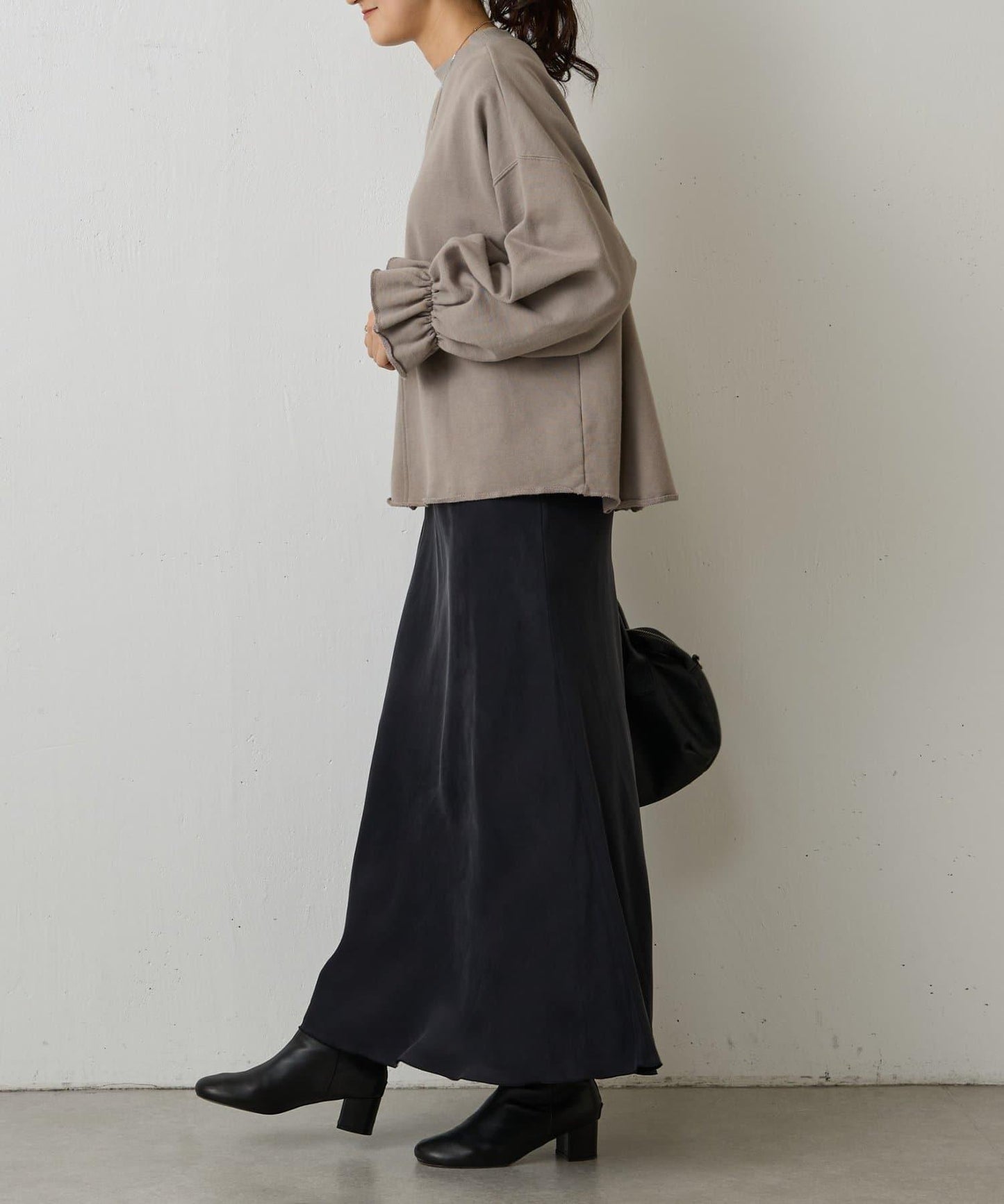 袖口荷葉邊衛衣