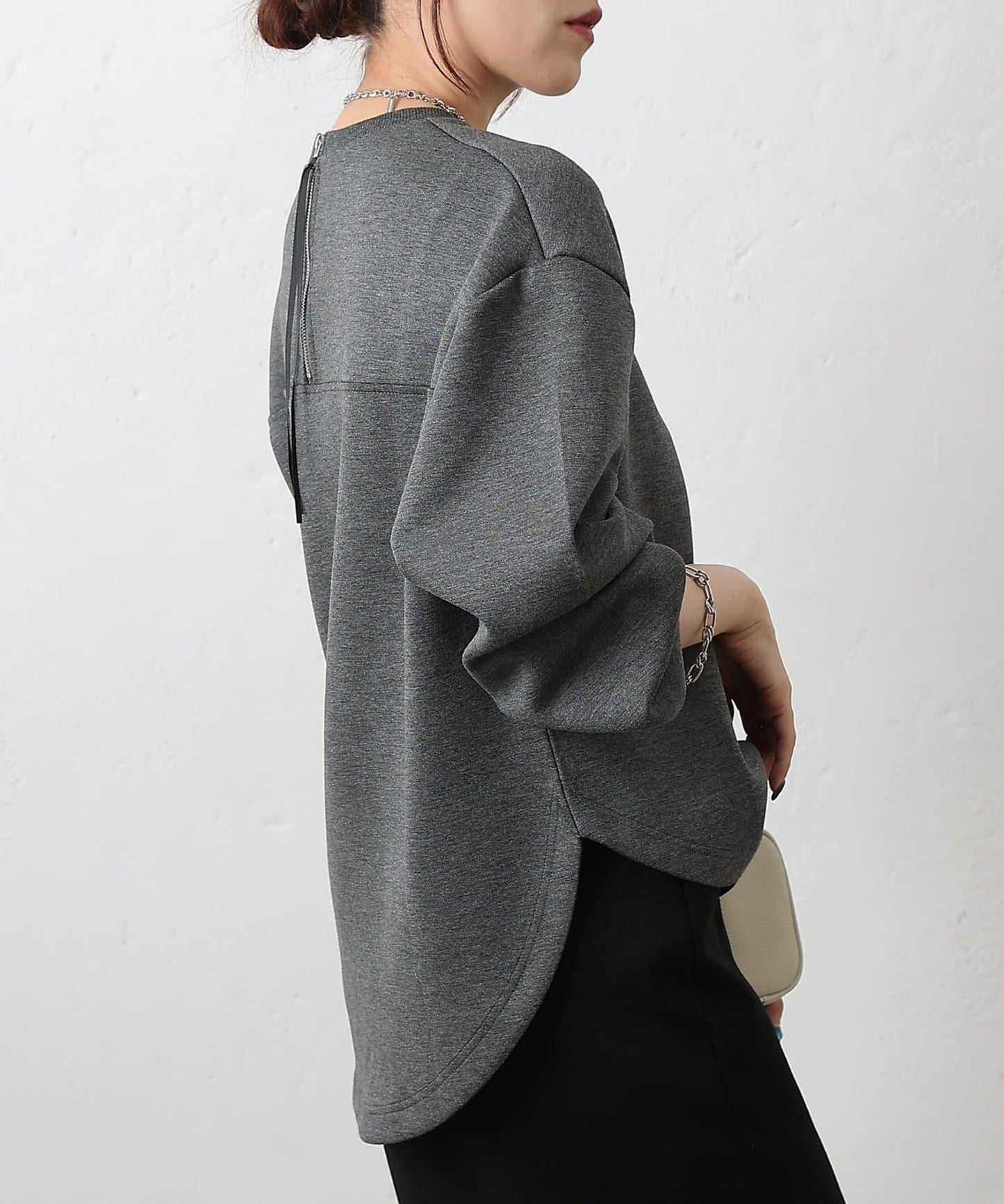箱型背部拉鍊套頭衫