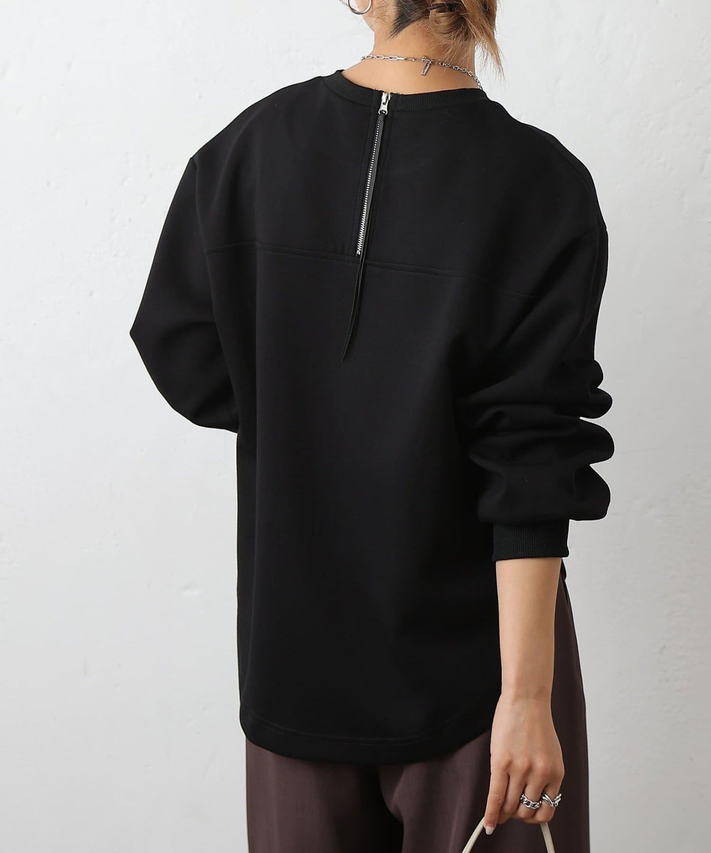 箱型背部拉鍊套頭衫