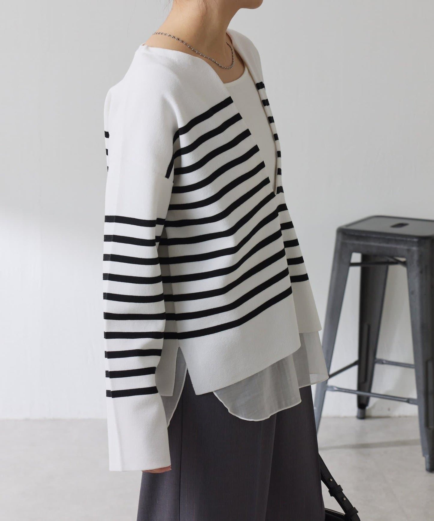 【顯瘦◎】V領巴斯克針織衫