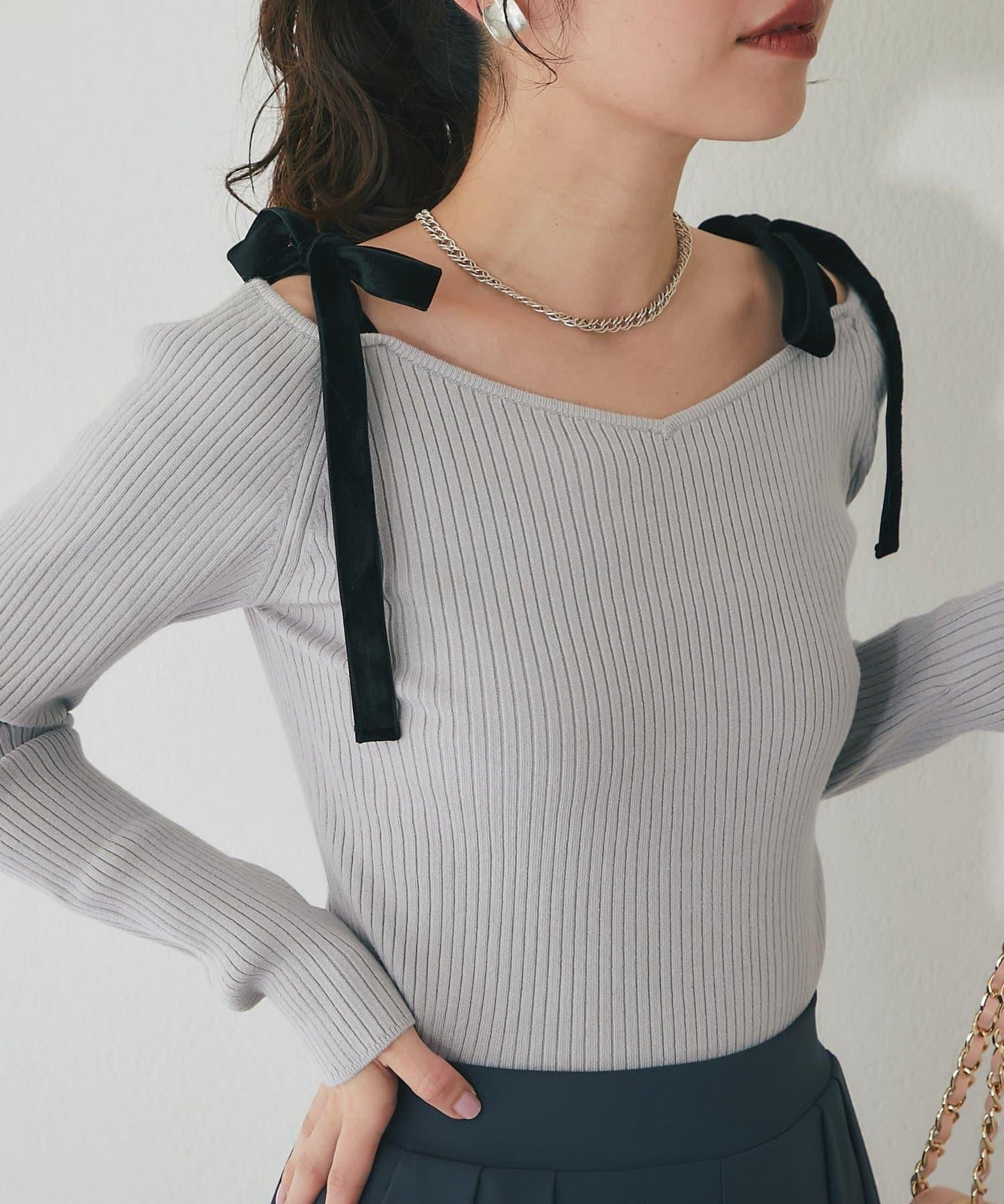 安哥拉觸感蝴蝶結一字肩針織衫