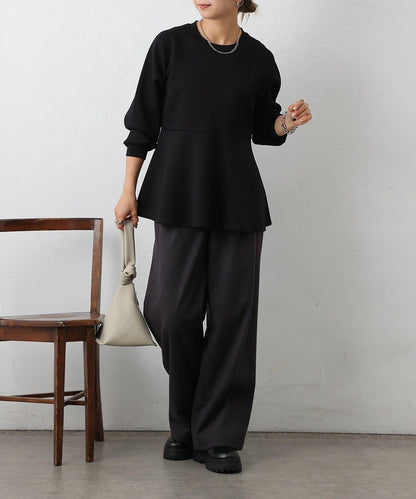 箱型荷葉邊下襬套頭衫