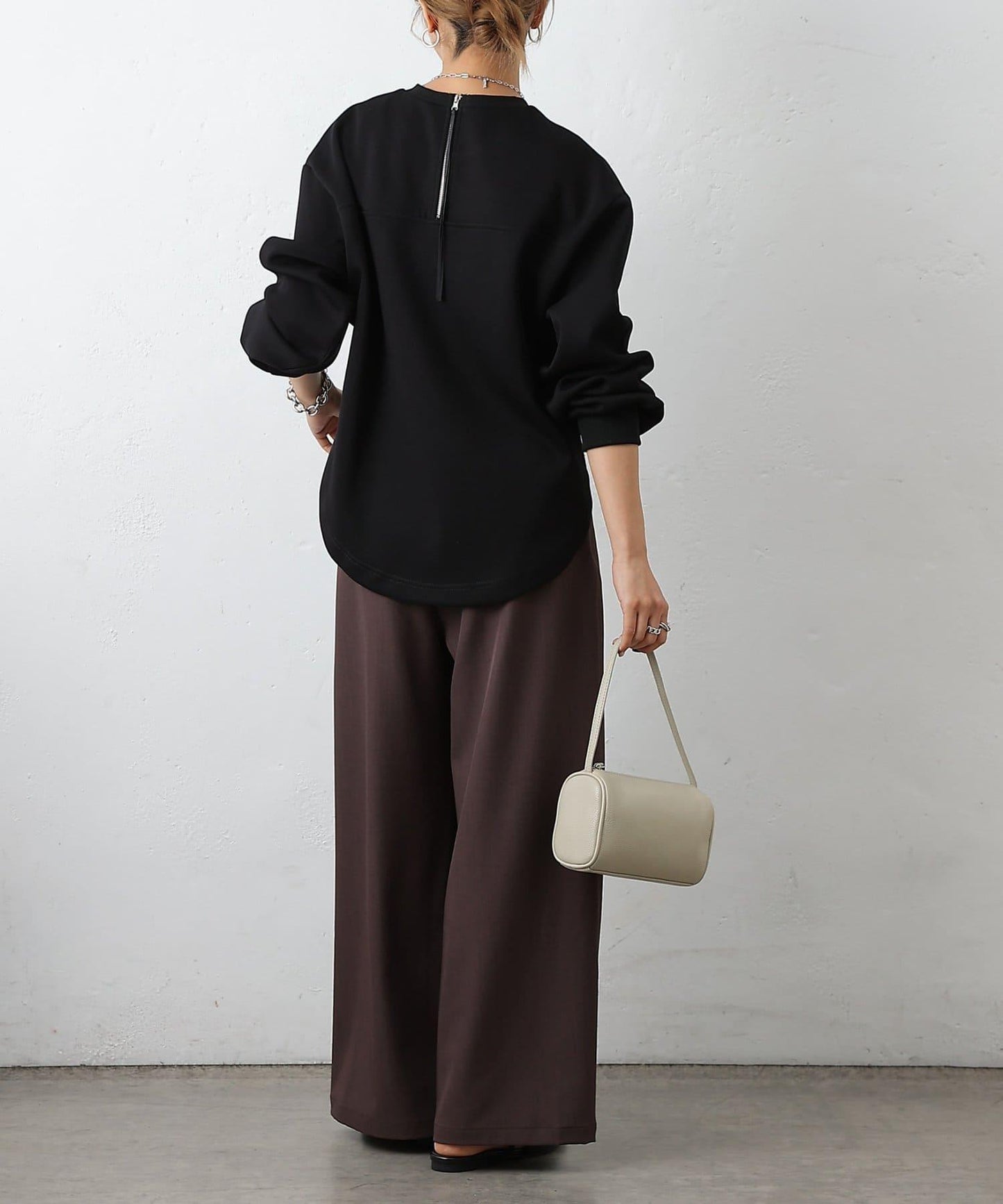 箱型背部拉鍊套頭衫