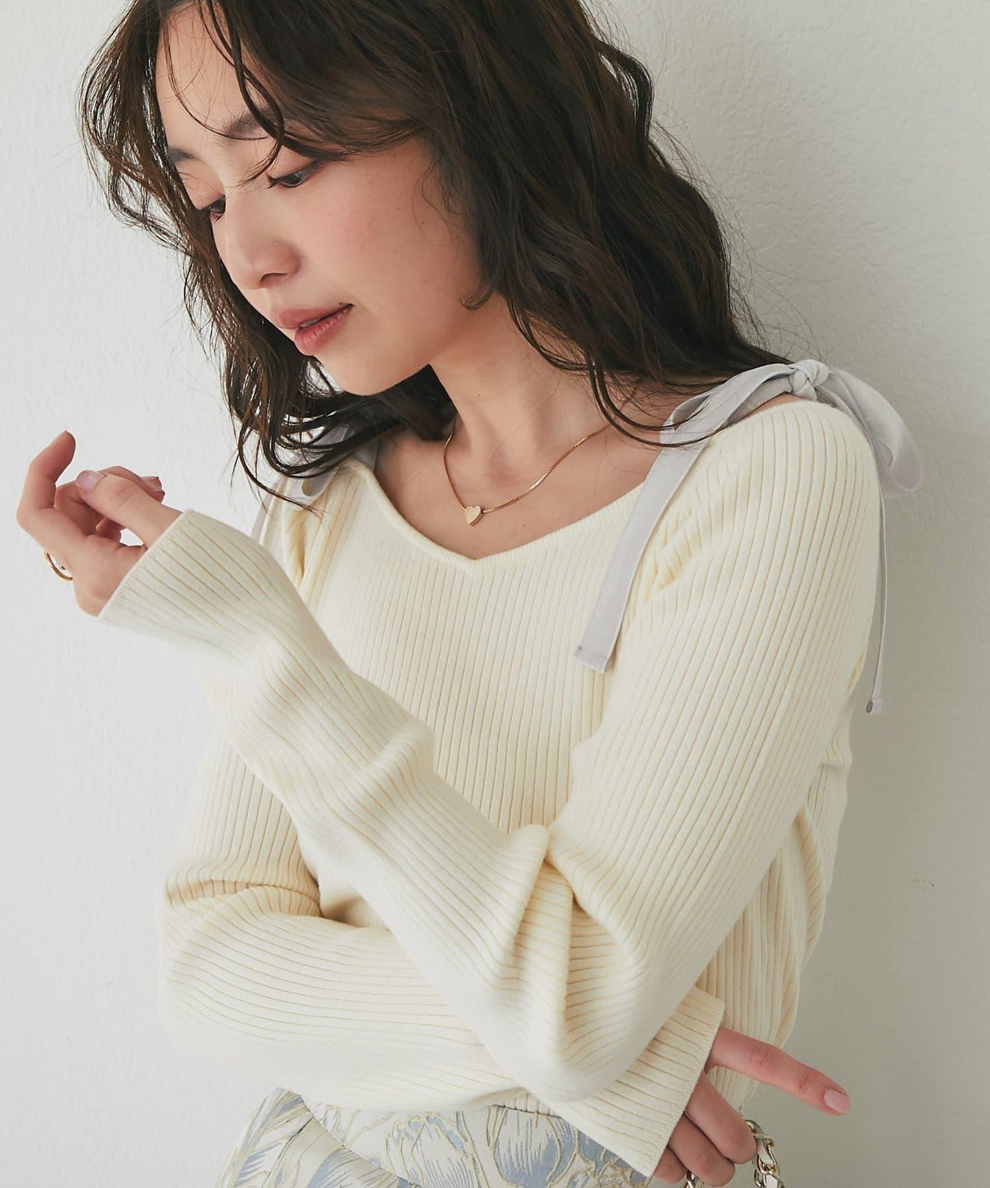 安哥拉觸感蝴蝶結一字肩針織衫