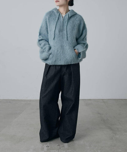 蓬鬆半拉鍊衛衣