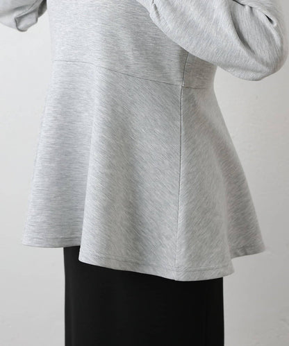 箱型荷葉邊下襬套頭衫