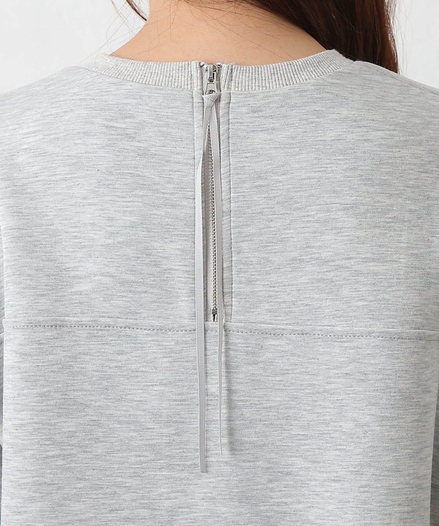 箱型背部拉鍊套頭衫