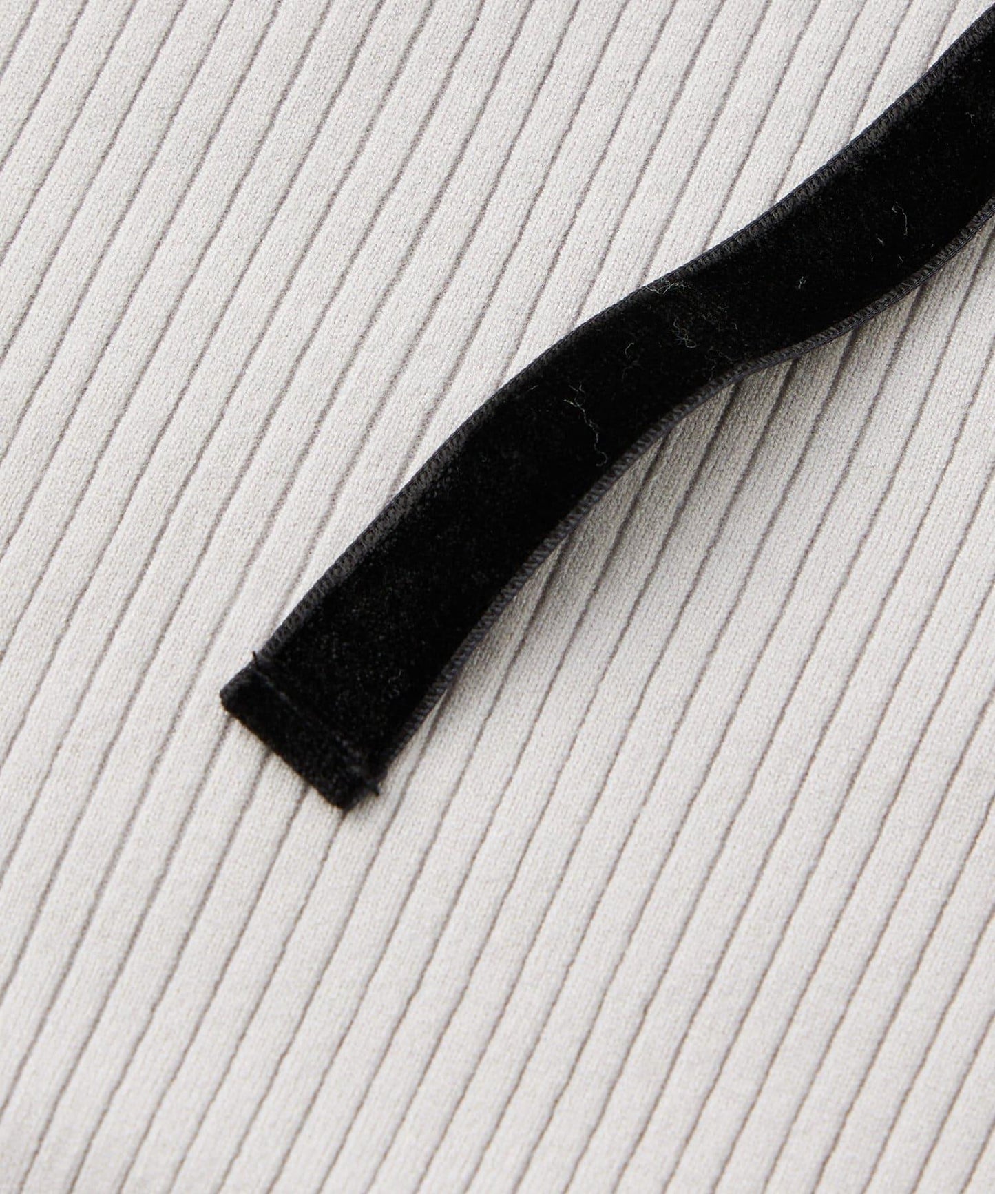 安哥拉觸感蝴蝶結一字肩針織衫