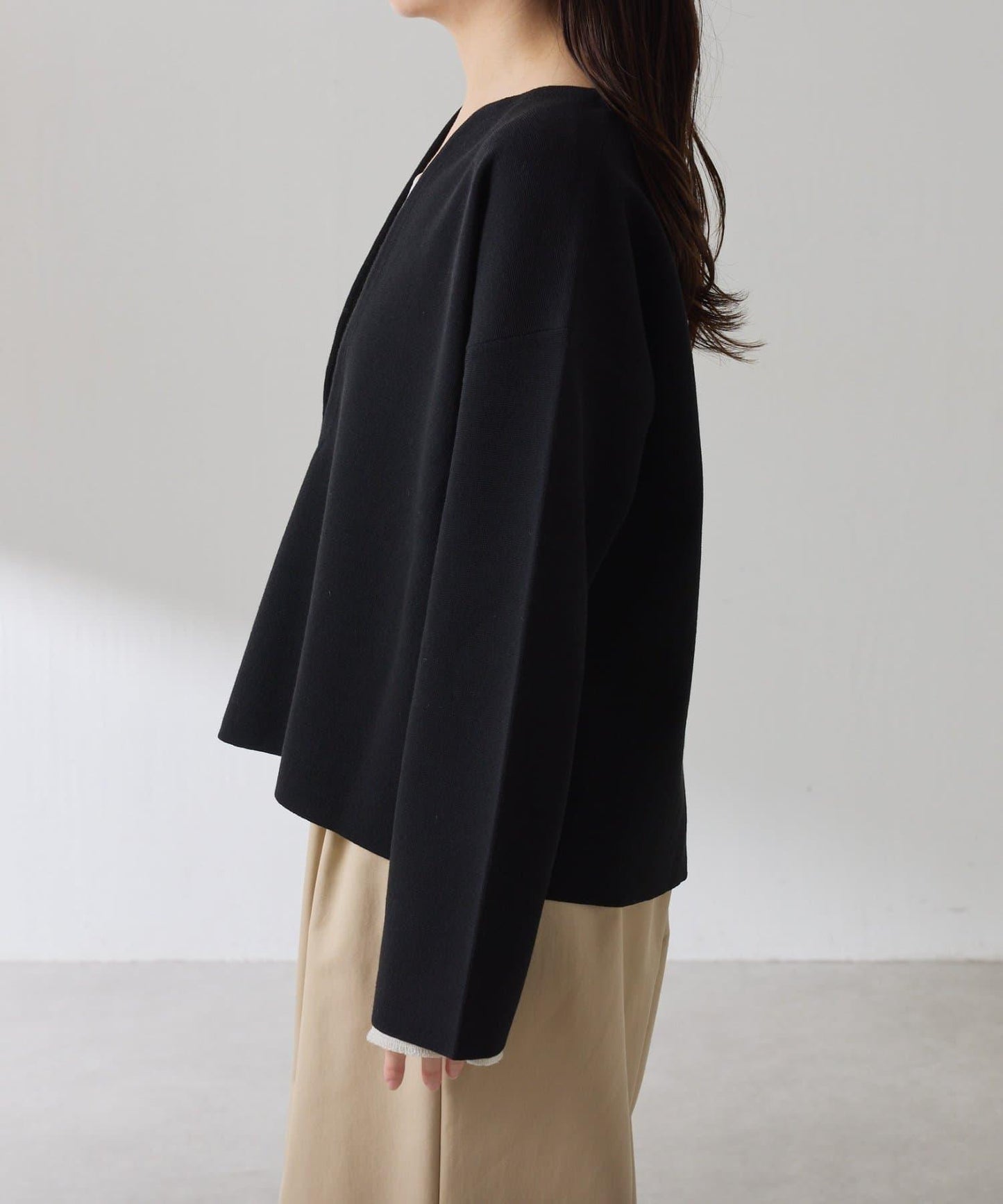 【顯瘦◎】V領巴斯克針織衫