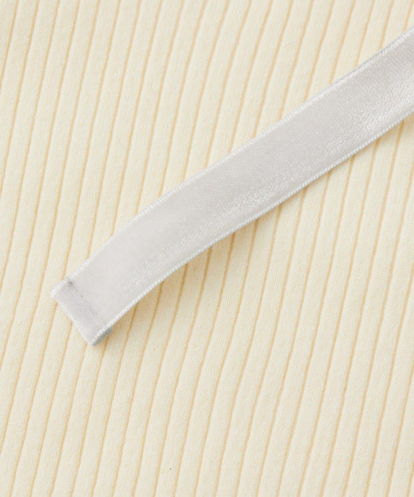 安哥拉觸感蝴蝶結一字肩針織衫