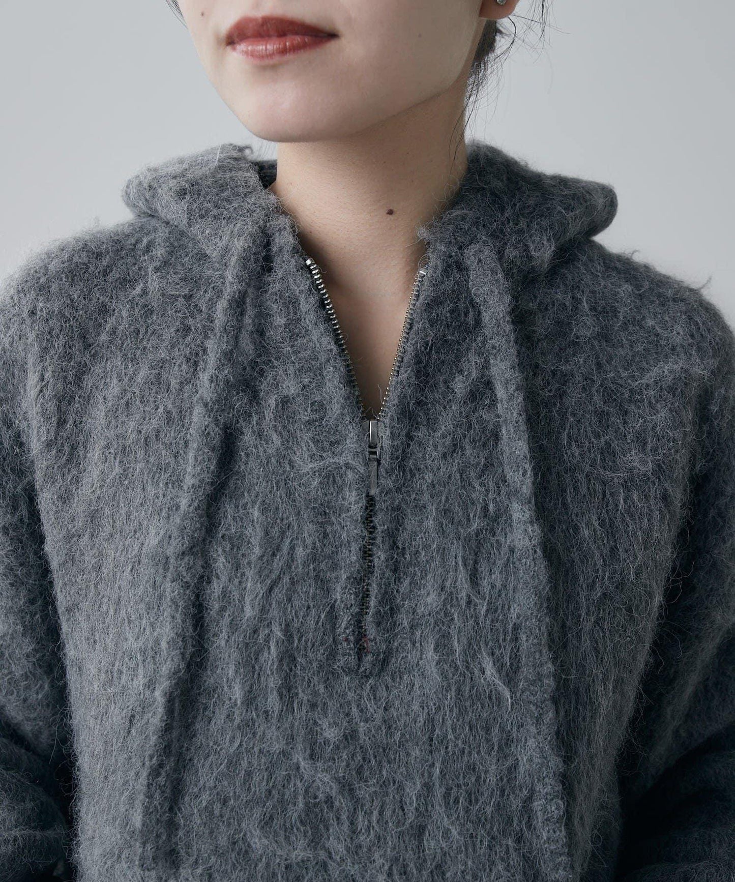 蓬鬆半拉鍊衛衣