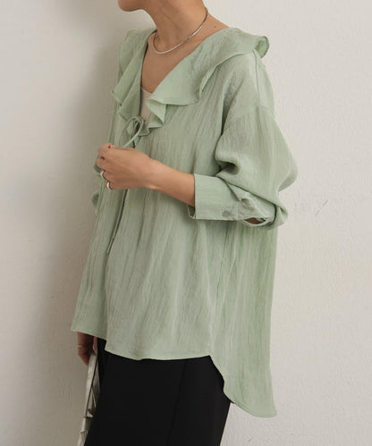 荷葉邊領襯衫