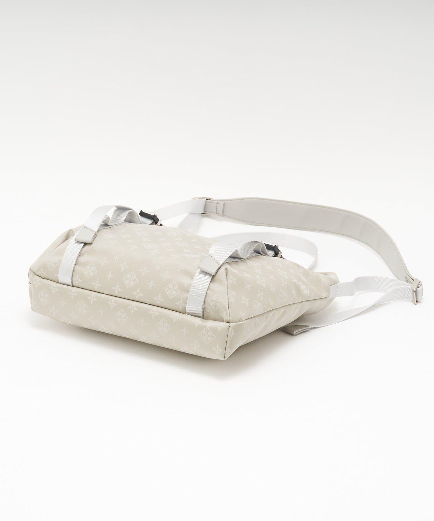 尼龍提花金屬扣中號單肩包