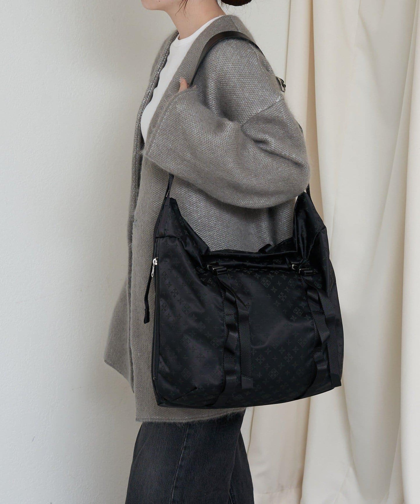 尼龍提花金屬扣單肩包 L