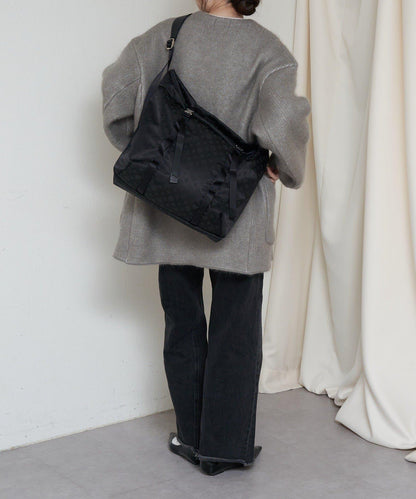 尼龍提花金屬扣單肩包 L