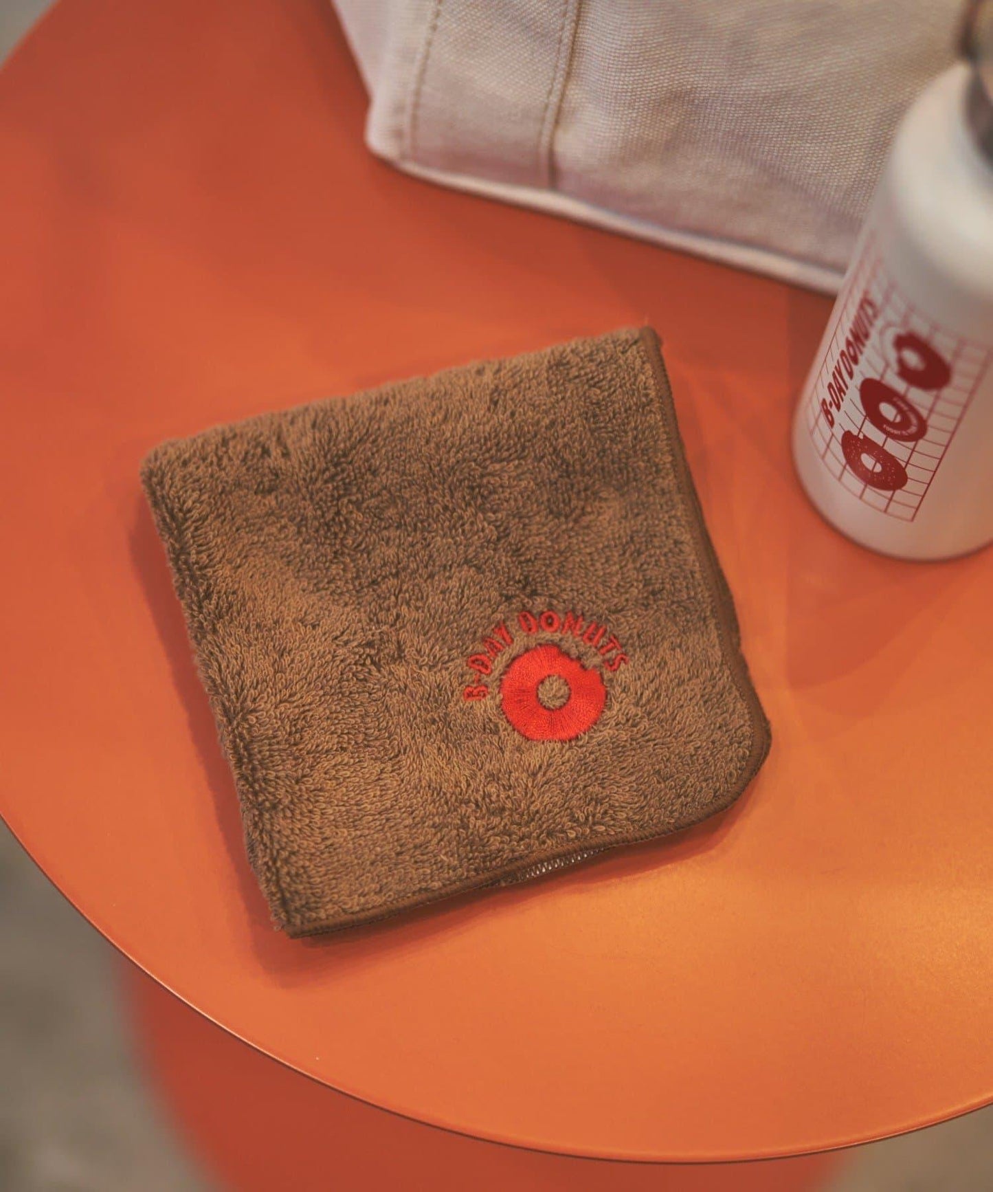 B-DAY DONUTS 刺繡毛巾手帕