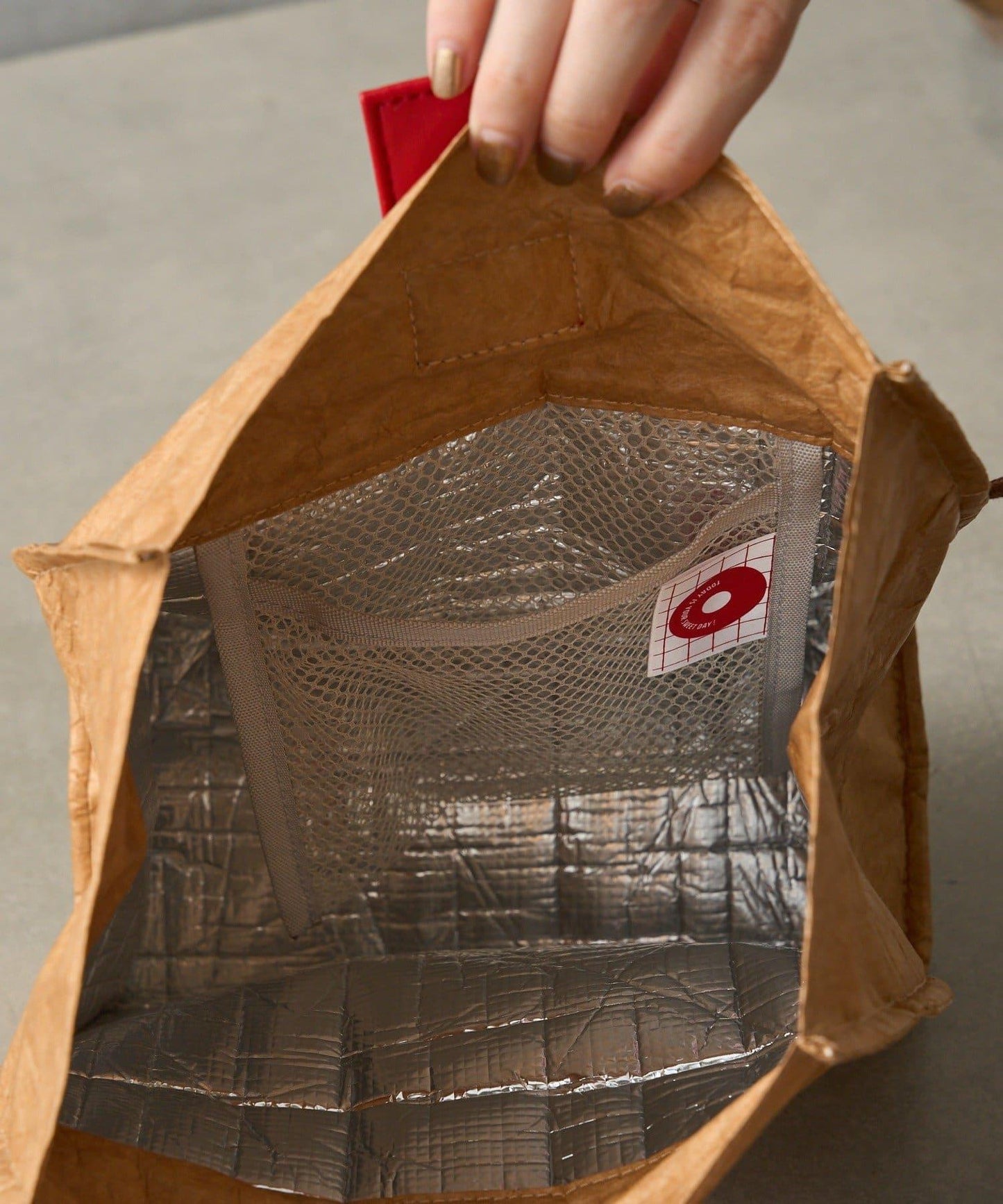 B-DAY DONUTS 泰維克保溫午餐袋