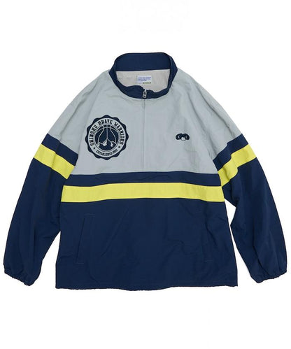 C&B尼龍套頭風衣