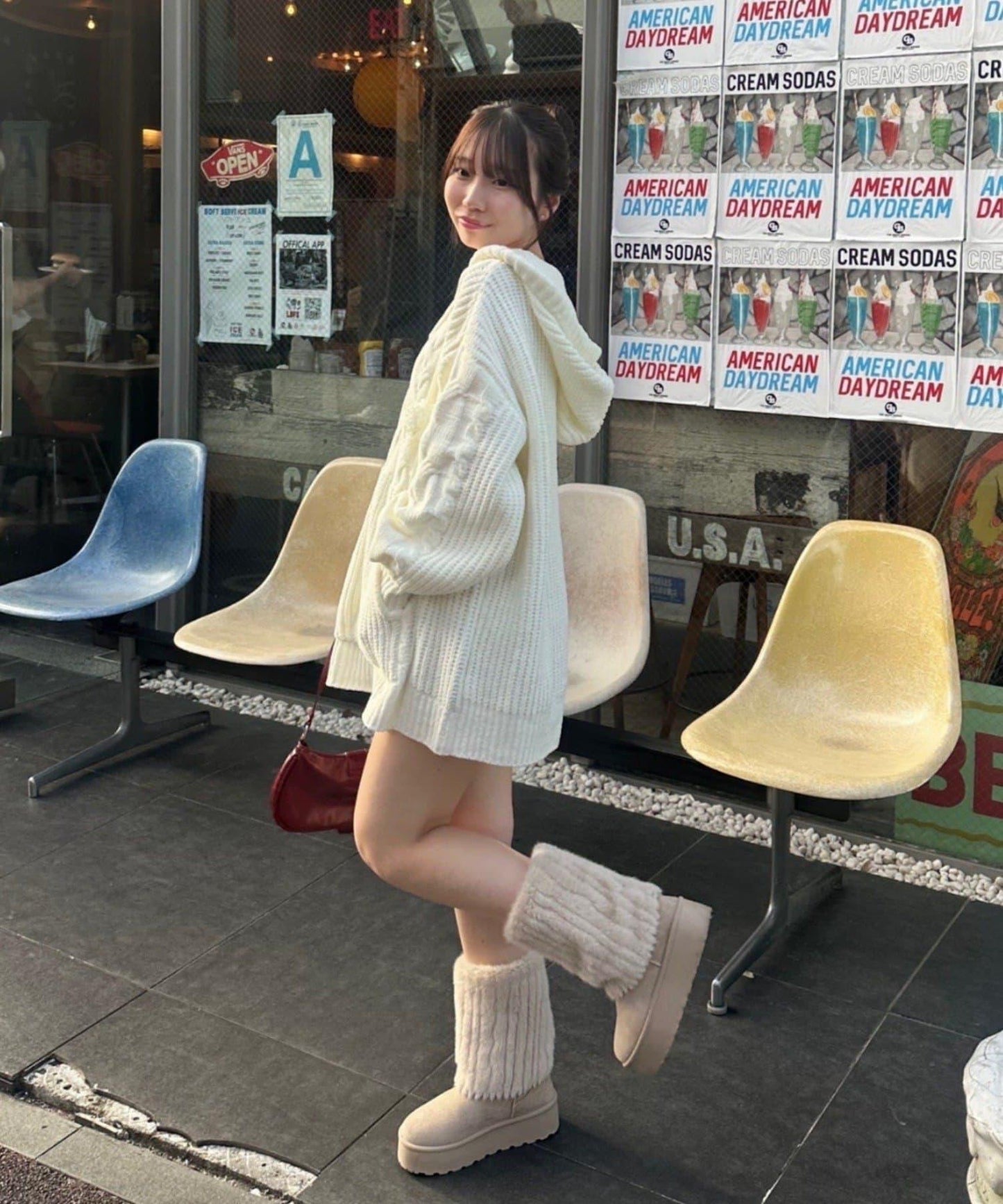 麻花編織連帽迷你連衣裙