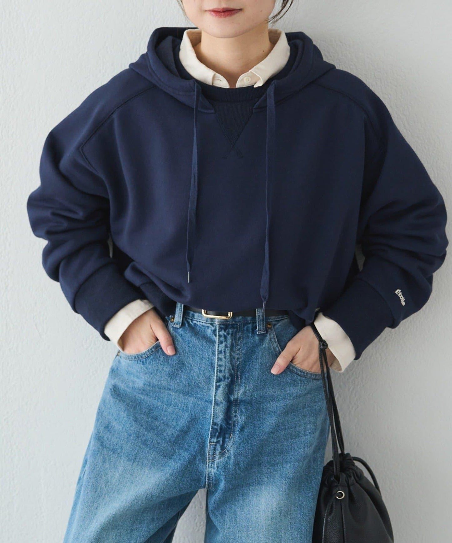 加絨衛衣短款連帽衫