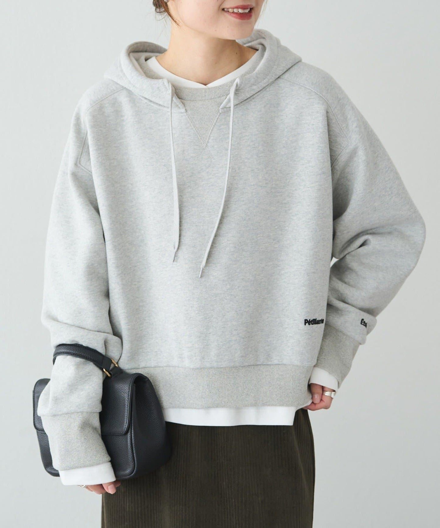 加絨衛衣短款連帽衫