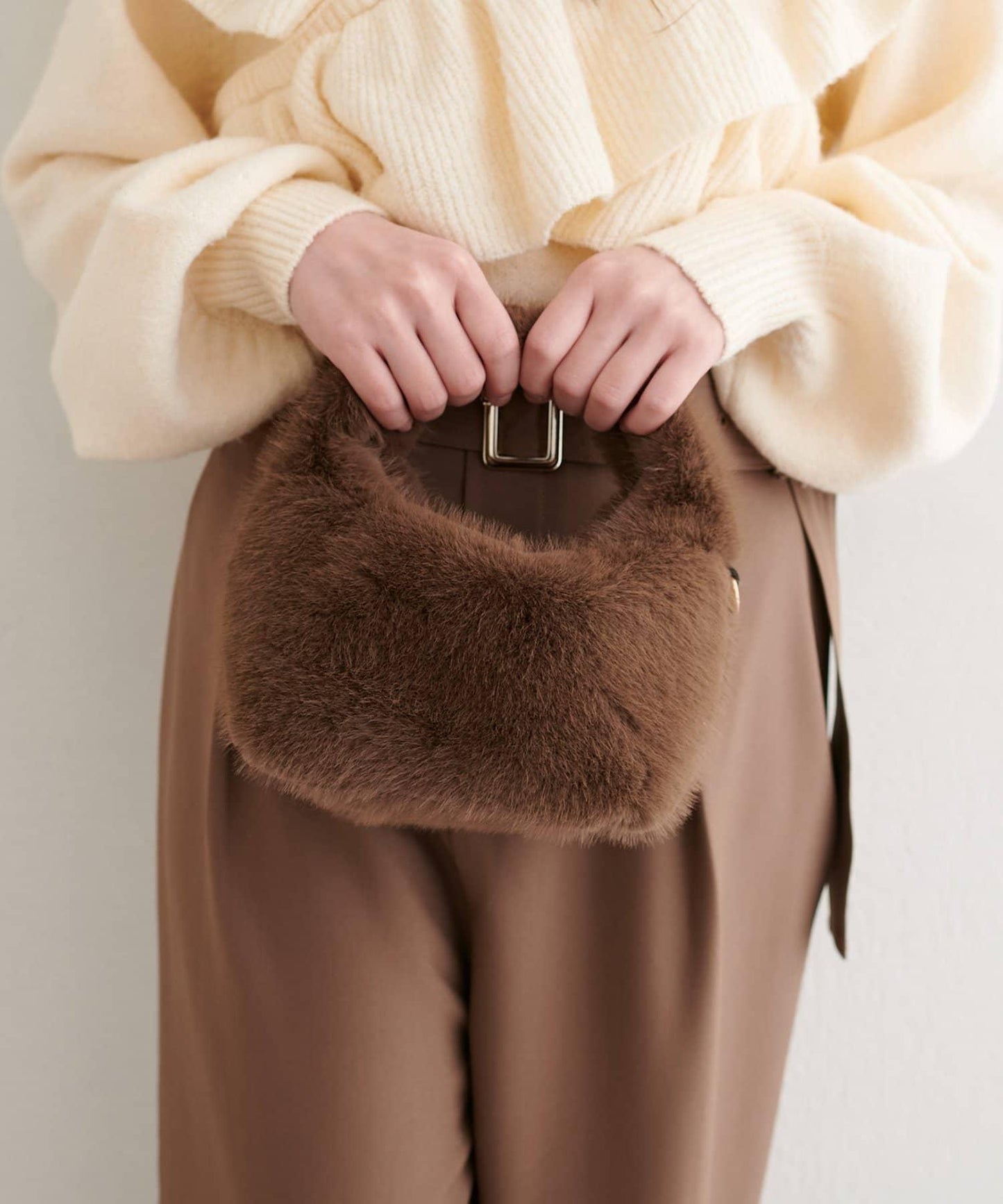 帶肩帶仿皮草包