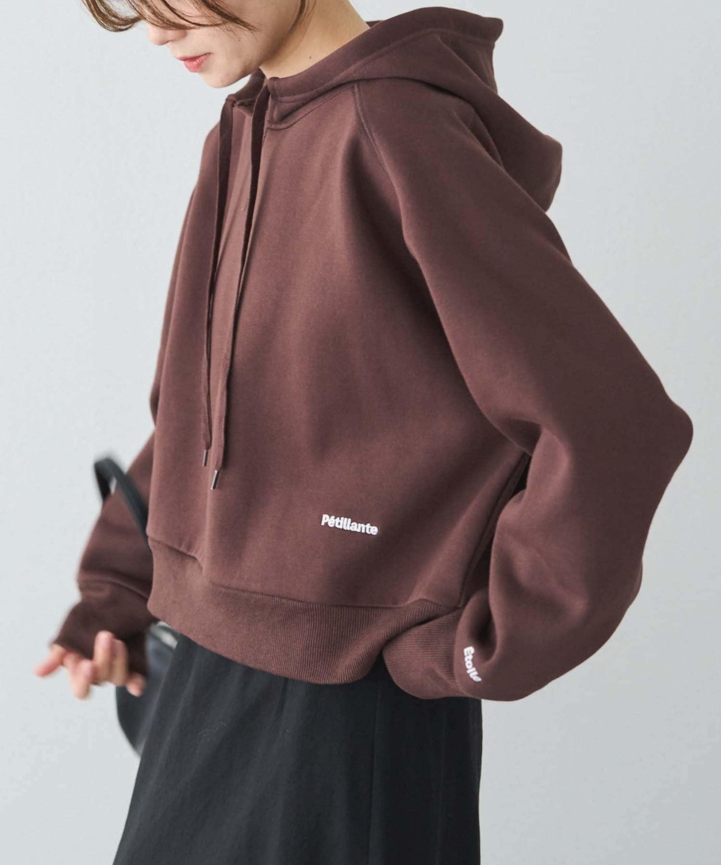 加絨衛衣短款連帽衫