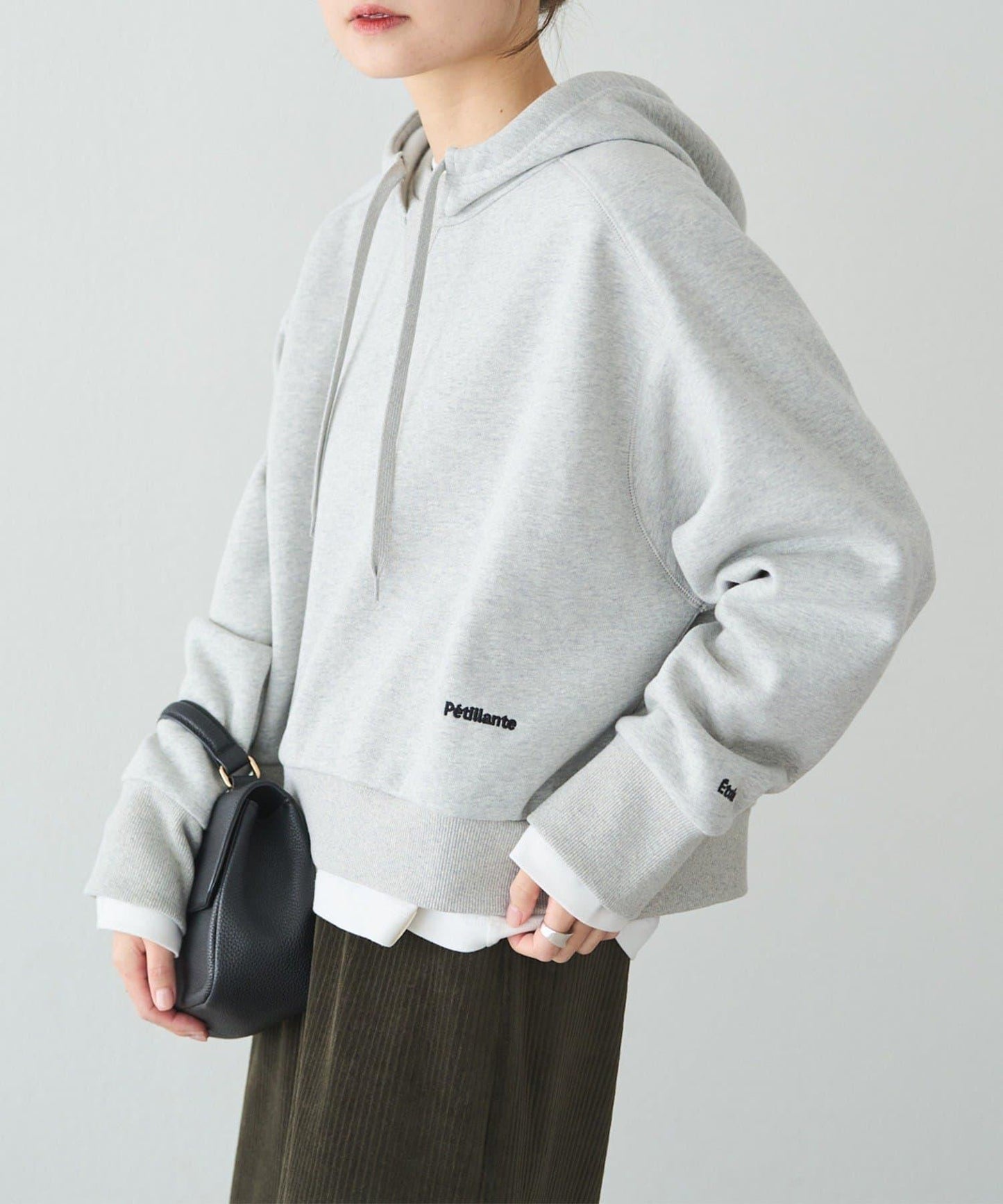 加絨衛衣短款連帽衫