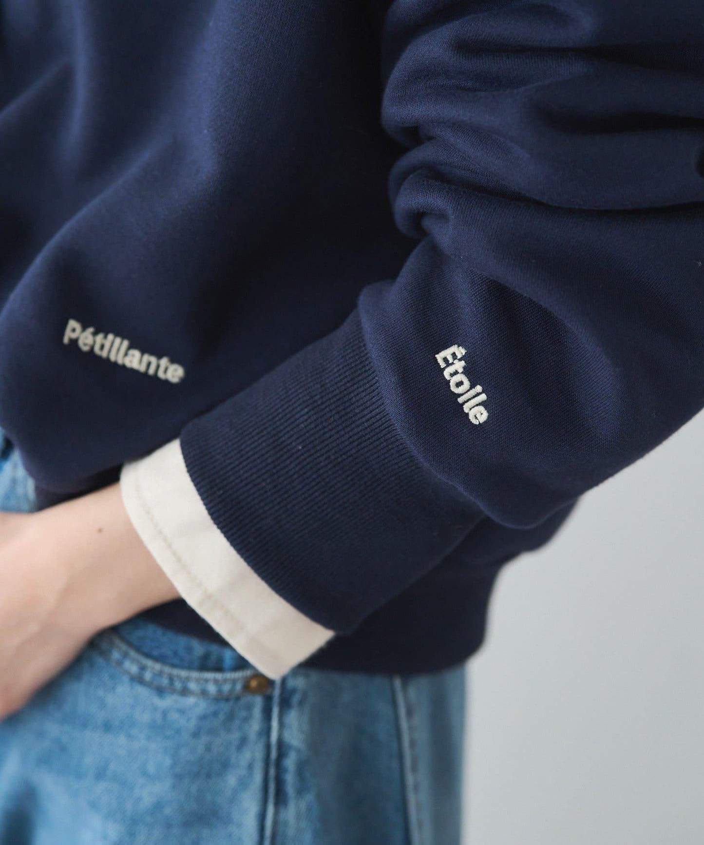 加絨衛衣短款連帽衫