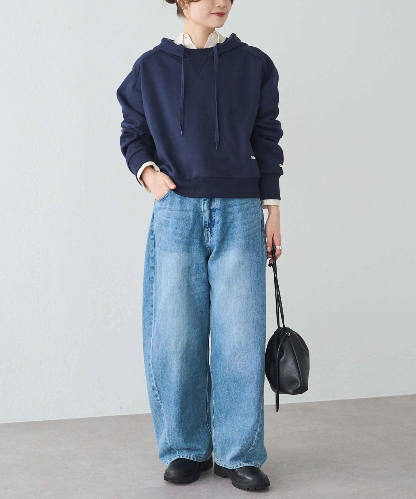 加絨衛衣短款連帽衫