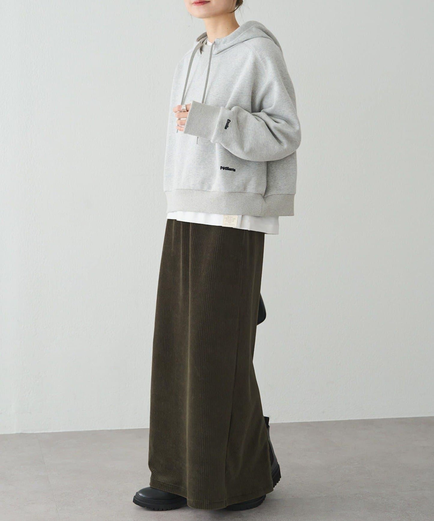 加絨衛衣短款連帽衫