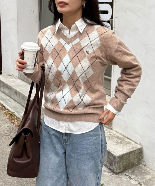 菱格紋嵌花V領針織衫