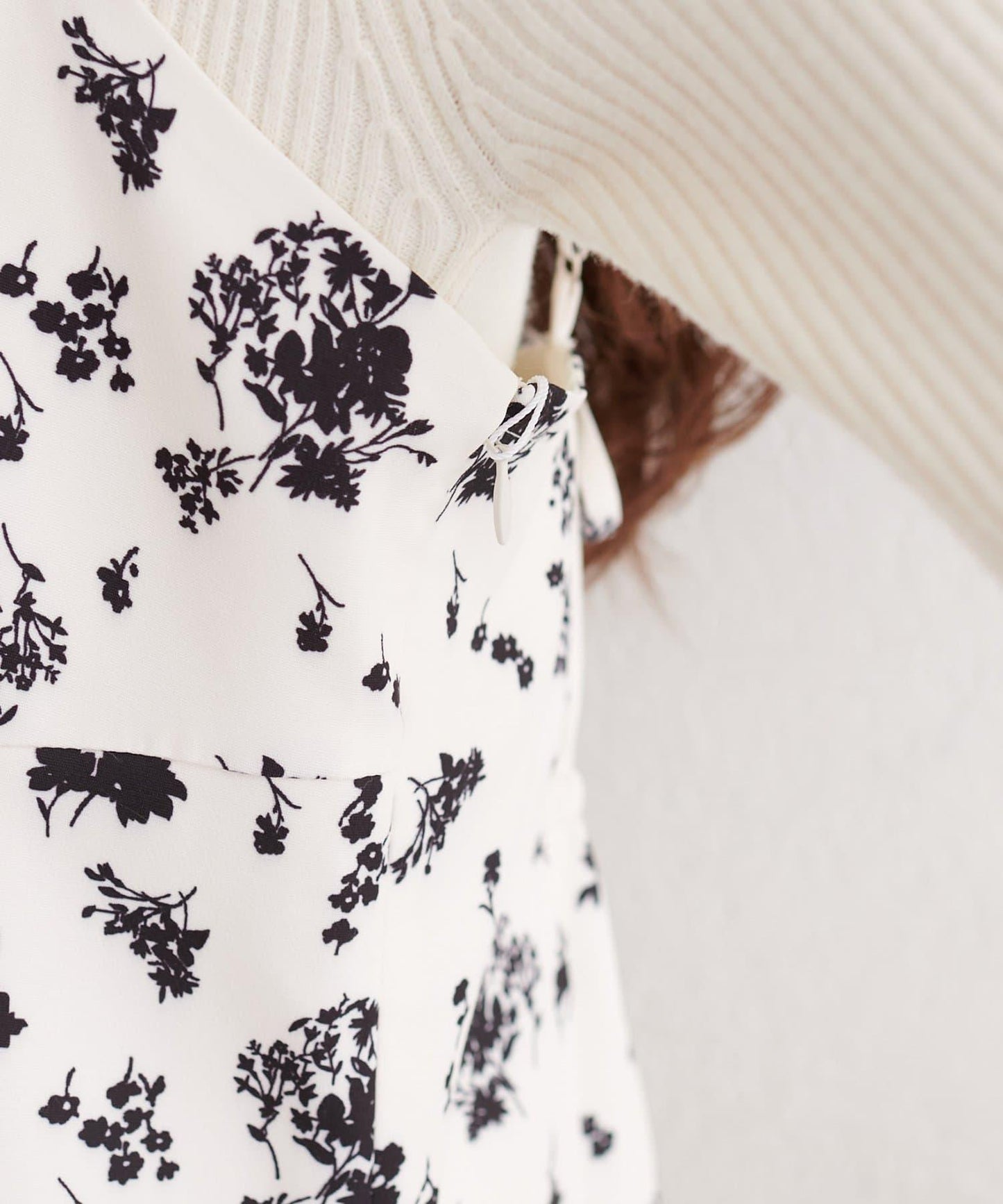 原創圖案吊帶連衣裙