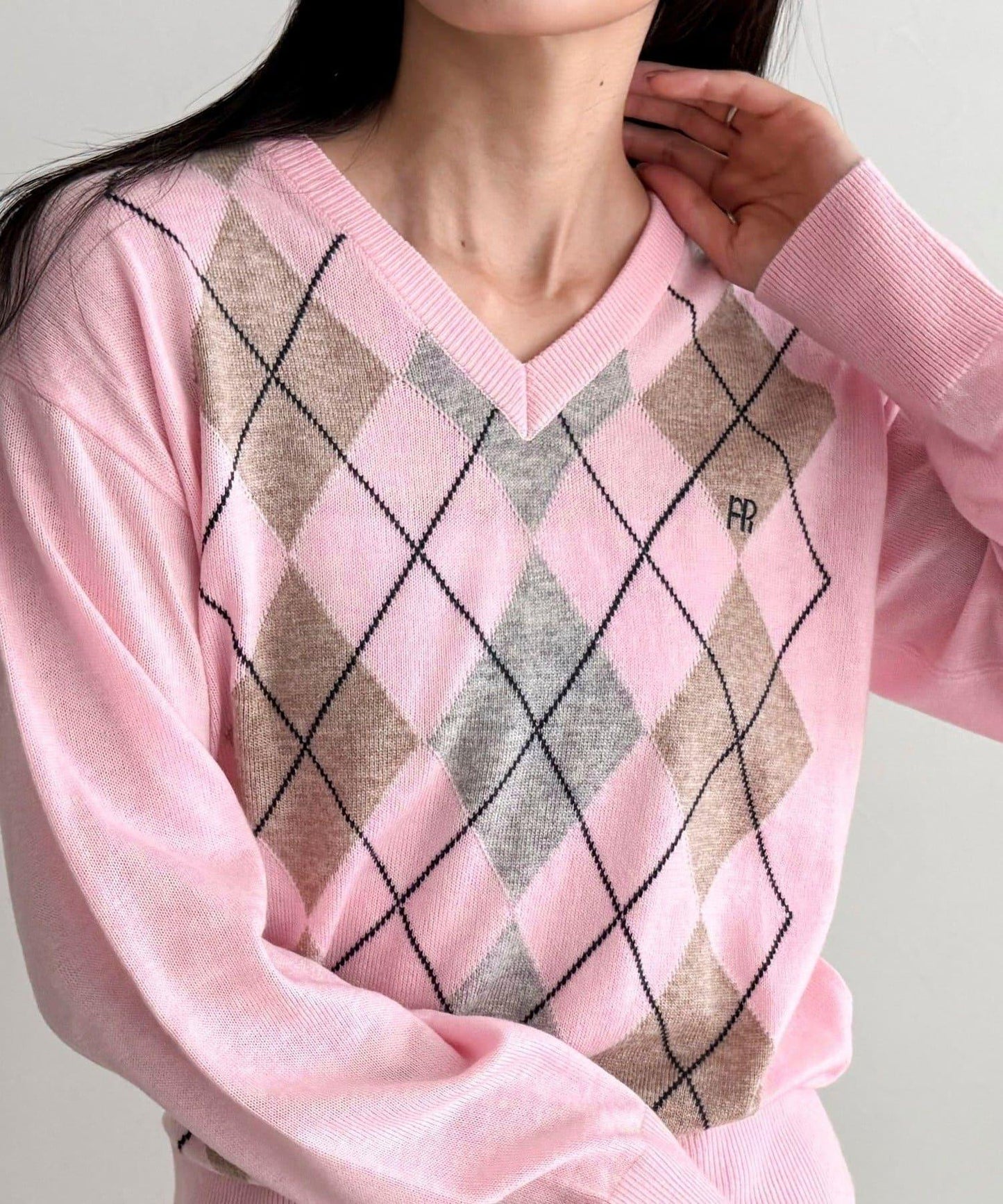 菱格紋嵌花V領針織衫