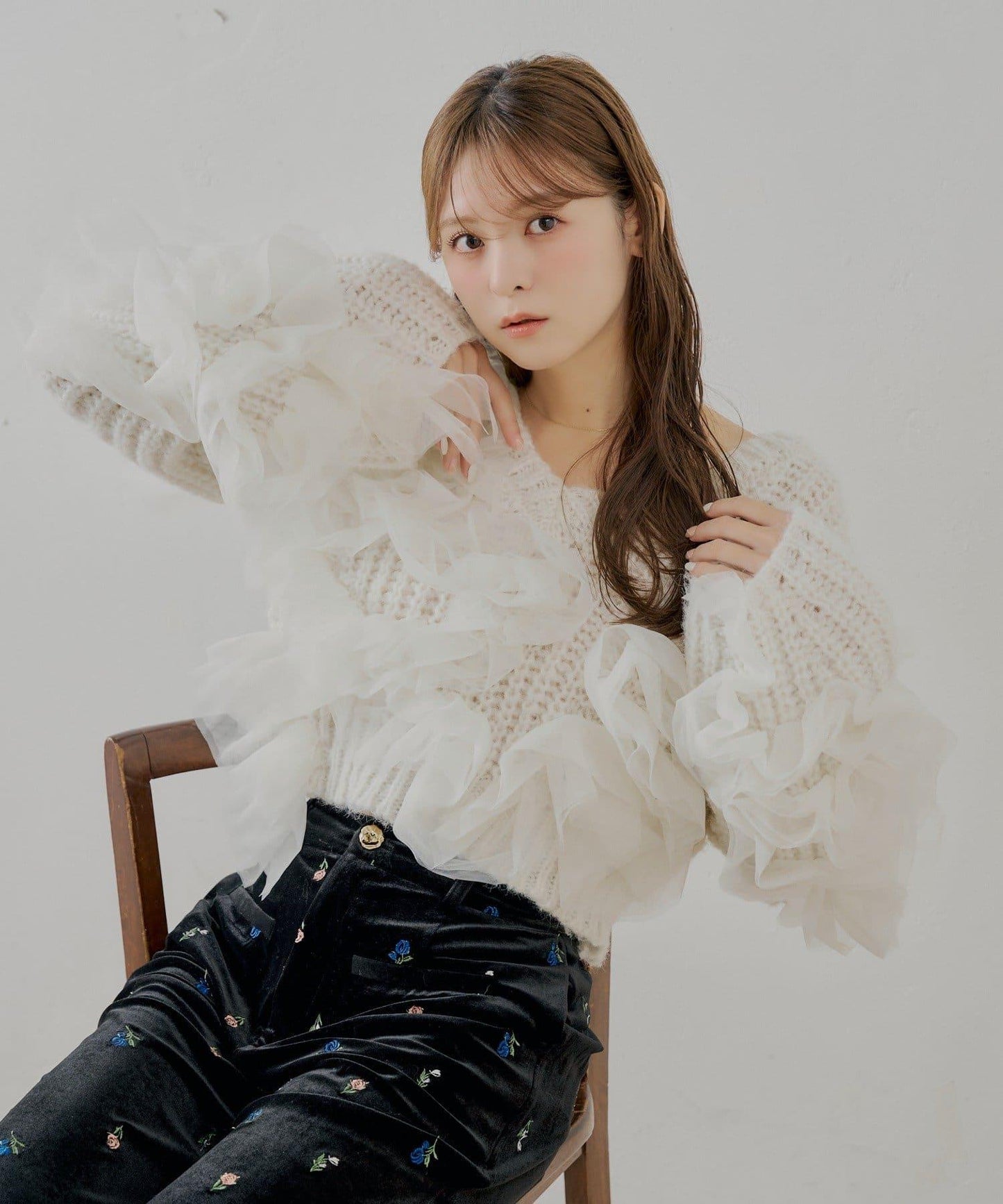 【SALON by Chico】不規則網紗拼接針織衫