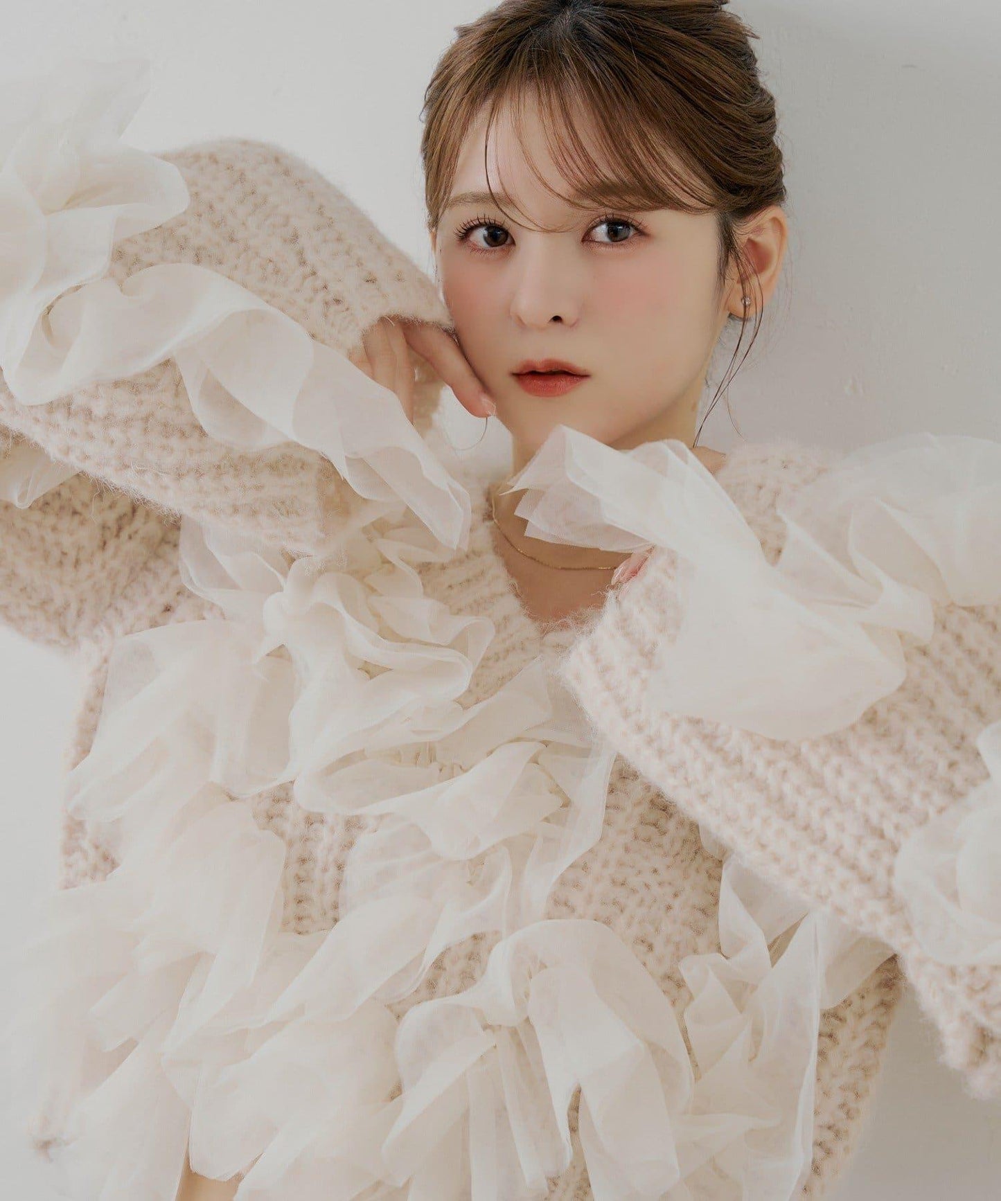 【SALON by Chico】不規則網紗拼接針織衫