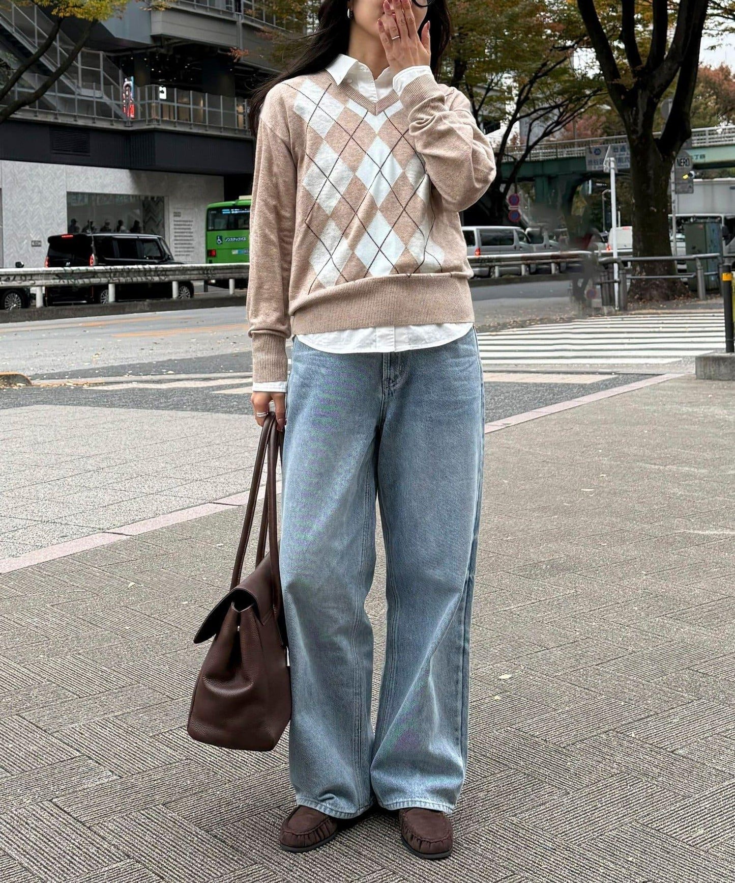 菱格紋嵌花V領針織衫