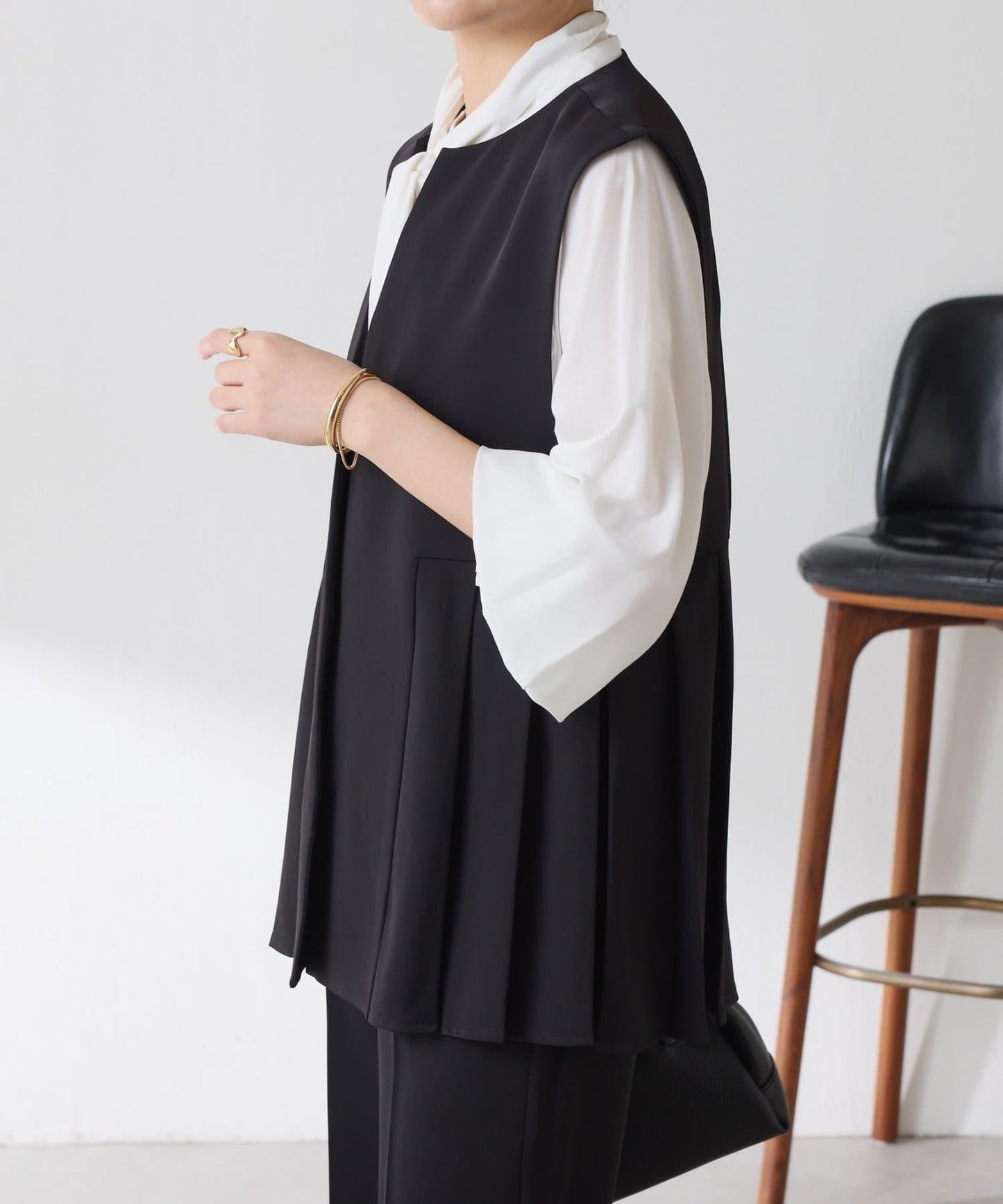 【臀部遮蓋】斜紋百褶馬甲/套裝/禮服