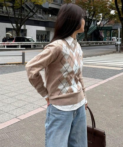 菱格紋嵌花V領針織衫