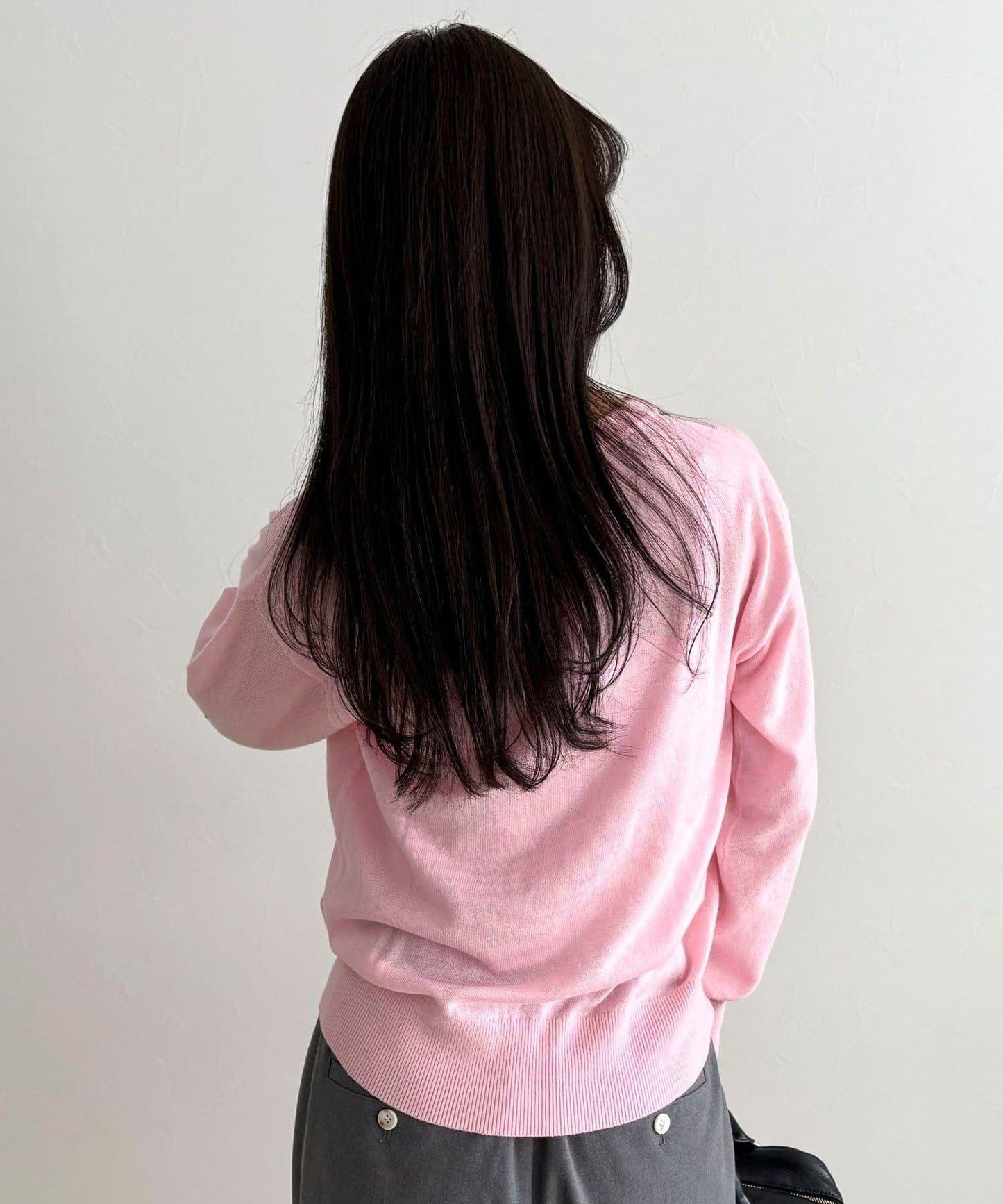 菱格紋嵌花V領針織衫