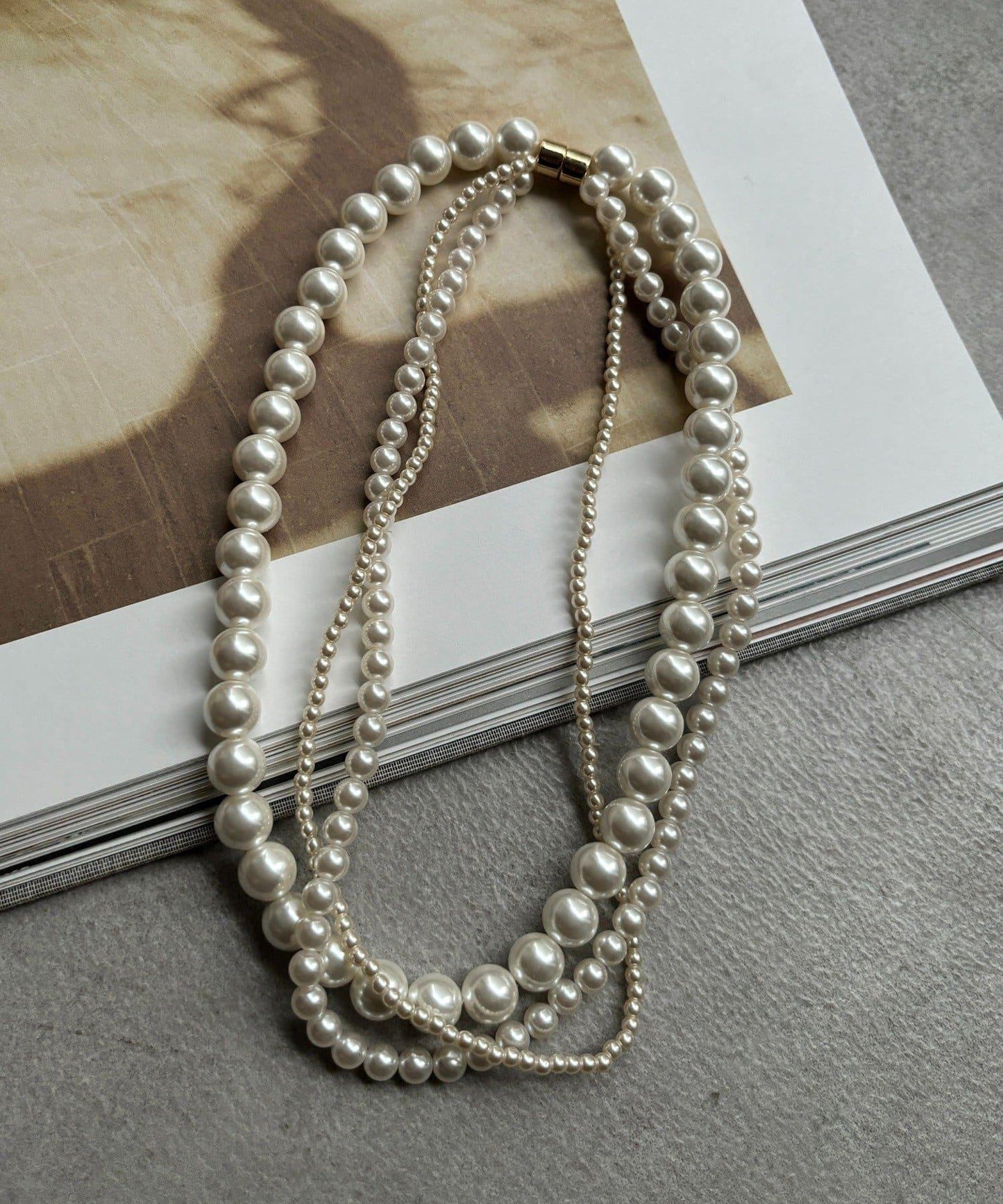磁性三連珍珠項鍊