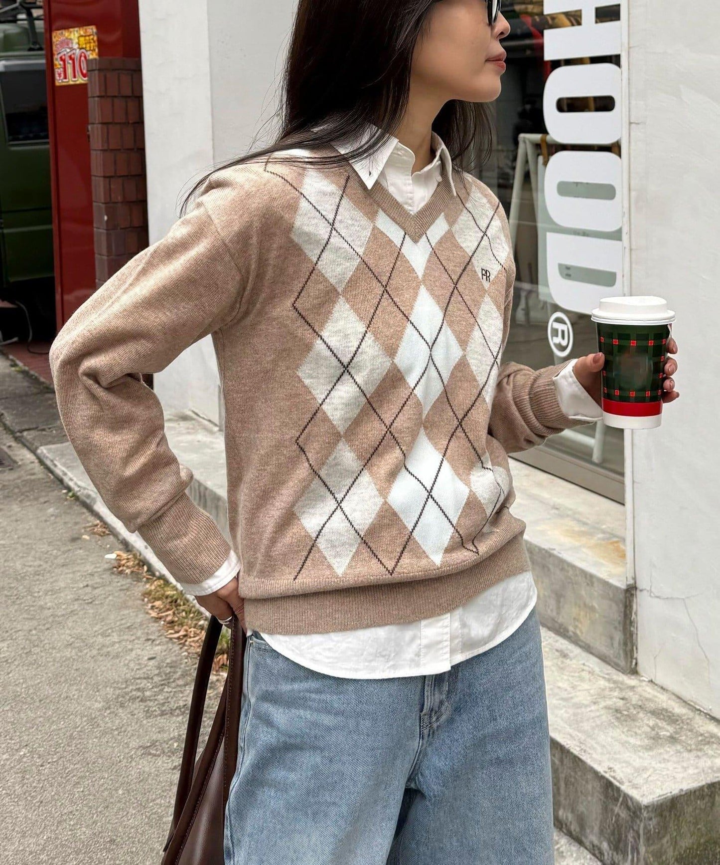 菱格紋嵌花V領針織衫