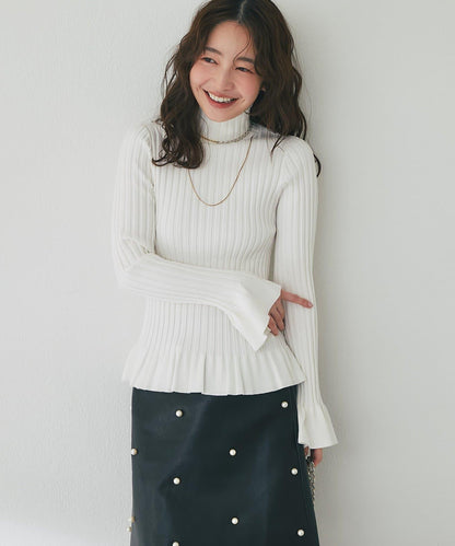 荷葉邊高領羅紋針織衫