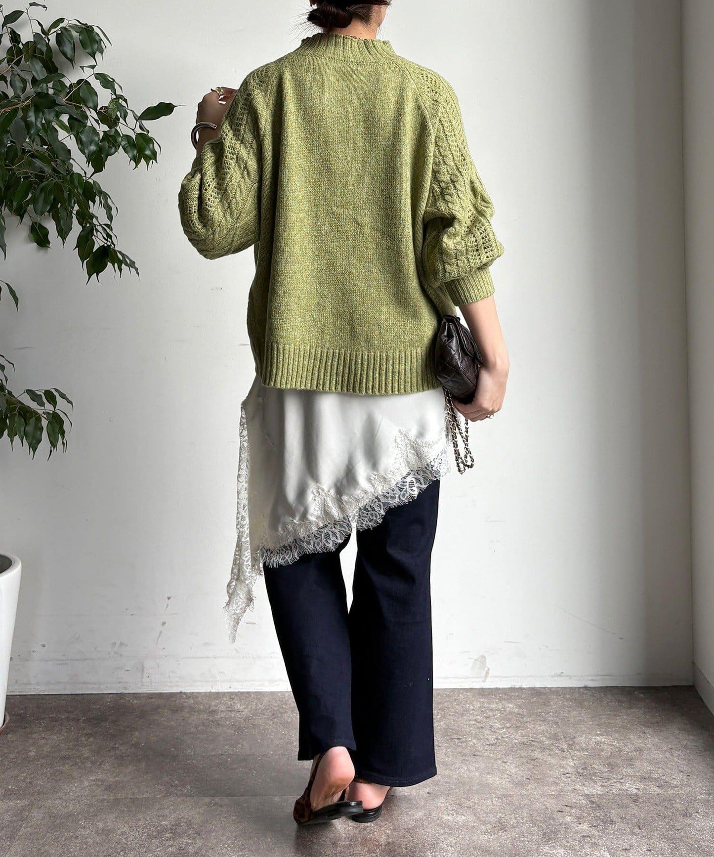 鏤空麻花拼接插肩套頭衫