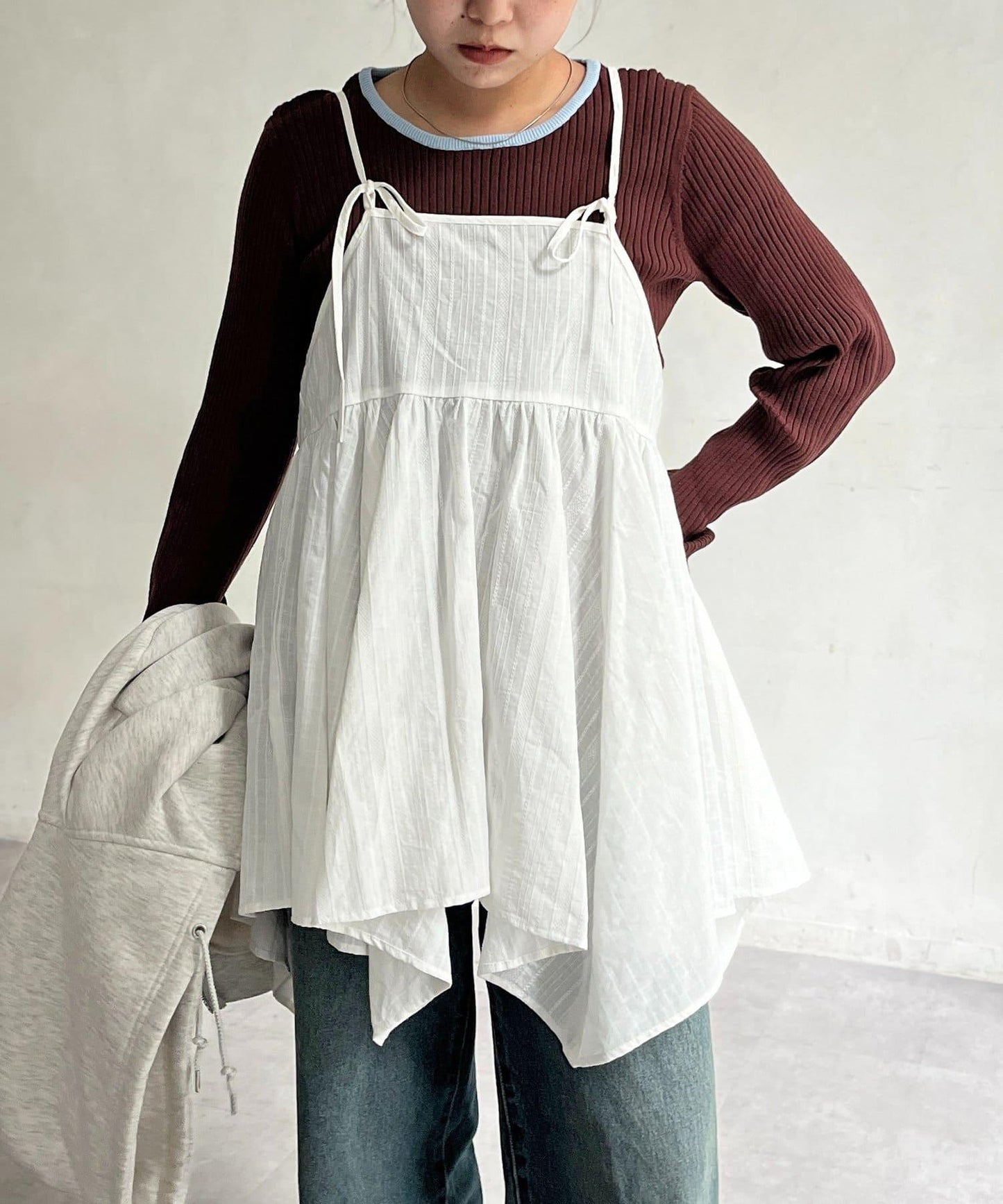 2WAY不對稱下襬吊帶長款上衣